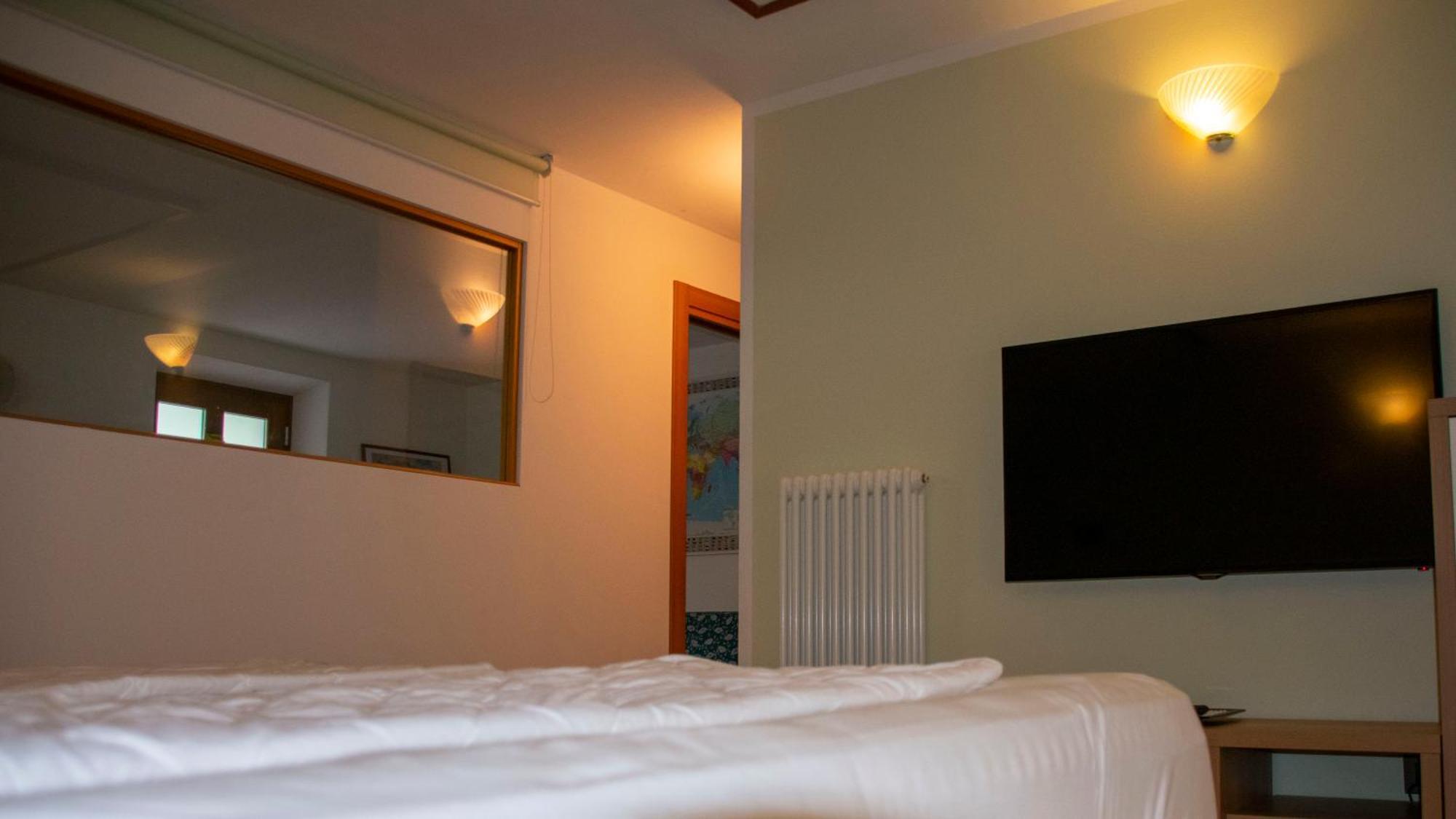 La Bella Corte Arco Room photo